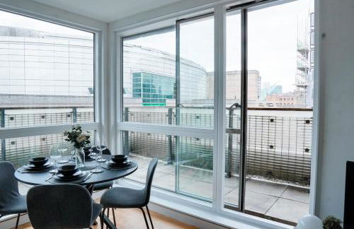 Chic 2BR City Centre Balcony Near Victoria St - Foto 44