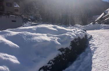 "La clé dorée" Studio balcon ensoleillé Vue montagne wifi - Photo 14