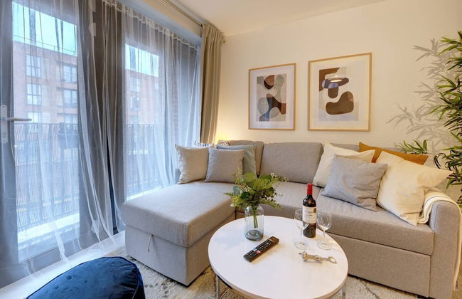 Lovely Flat in Kiln Close With Free Parking - Photo 4