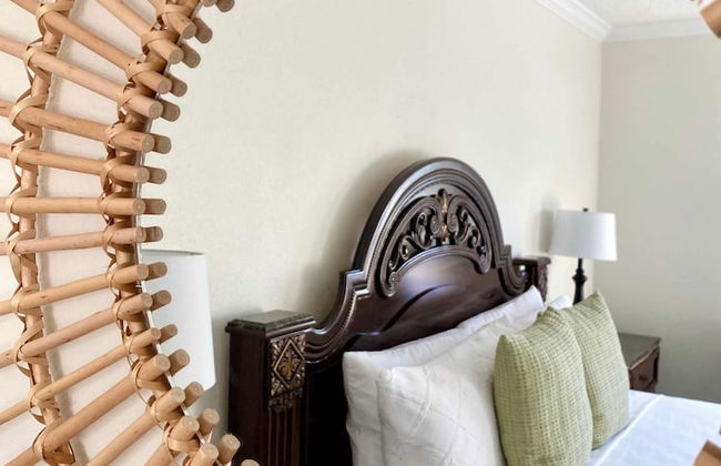 Oceanfront Condo on Seven Mile Beach - Photo 30