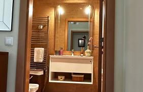 Charming Luz House - T2 apartment with jacuzzi - Foto 26