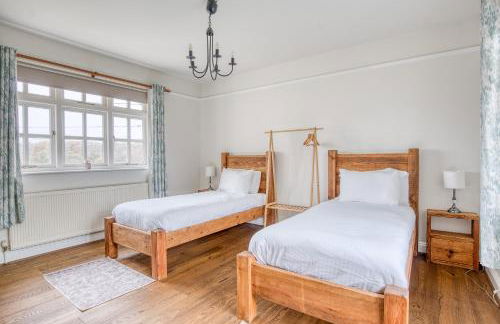 Beautiful Country House with Forest View & Garden - Foto 14