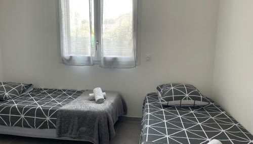 Villa mitoyenne de standing proche de toutes commodités à Ghisonaccia - Foto 4