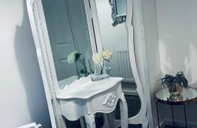 House - Sleeps 6 Hot-tub & Free Parking - Foto 28