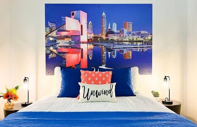 Downtown Cleveland: Steps To Sports & Events 2 Bedroom Condo by RedAwning - Foto 6