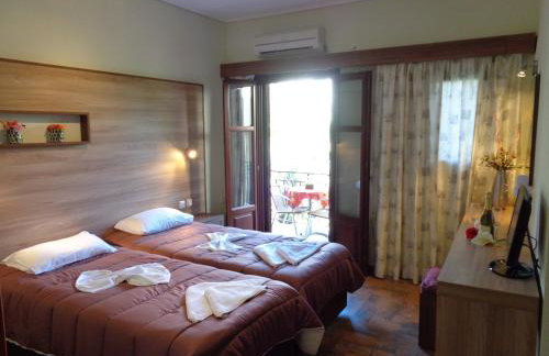 Niki Studios Sea - Front - Photo 32