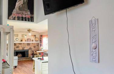 Views of Pikes Peak - Sleeps up to 10 - Foto 25