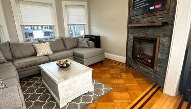 The Allen House - 3 Bedroom - 2 Full Bath - Private Gorgeous Apartment - Sleeps 8 - Foto 2