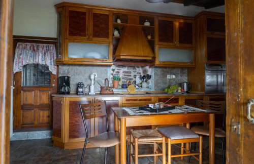 Mirabilia Mountain Villa with a sea view - Foto 10