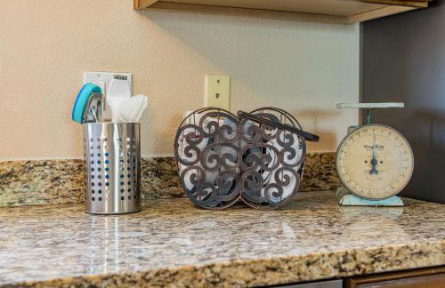 Second Story Suite with Balcony - Photo 24