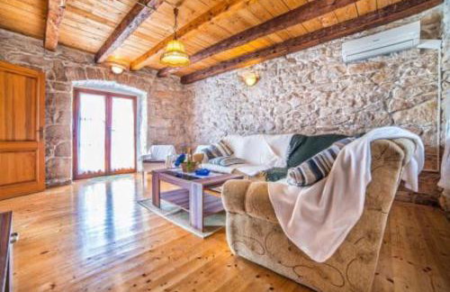 Rustical Stone house with pool - Foto 19