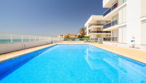 UHC Riviera Family Apartments - Foto 2