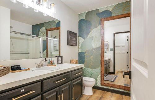 Forest-View Retreat Grill and Fireplace in Sonora - Foto 17