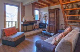 AURON Duplex apartment - Photo 4