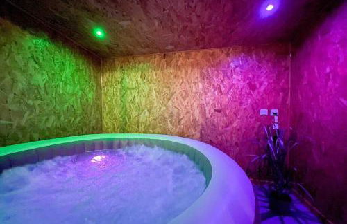 SPA - 4 Pers - NETFLIX - Gare - Parking - Photo 22