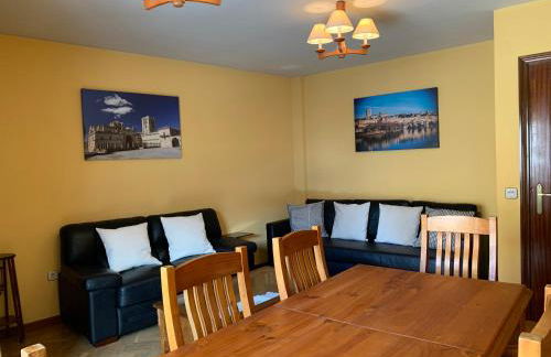 Junto a la Catedral, con parking privado gratis - Foto 12