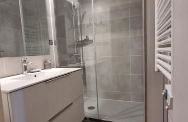 Face à la mer en première ligne pour 6 personnes avec Ménage Linge et Wifi - Foto 41