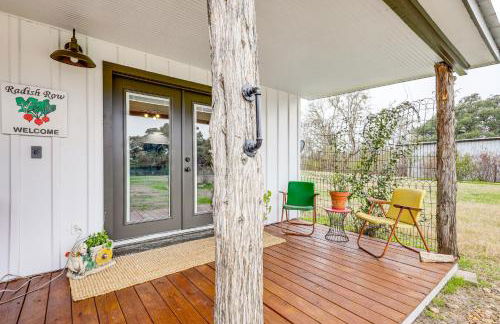 Large Yard and Pond Fayetteville Rural Retreat - Foto 16