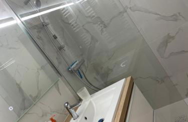 Le Petit mouchoir et son garage - Foto 3