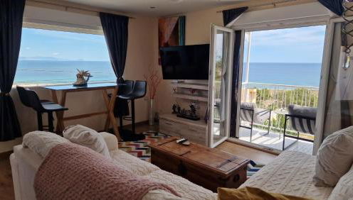 LaVista Penthouse private balcony and sea views - Photo 1