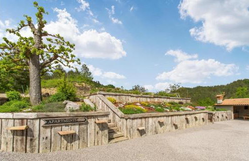 Lovely Apartment In Cerovlje With Wifi - Foto 13