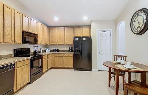 Disney Getaway 3BR Home Private Pool Oasis - Foto 19