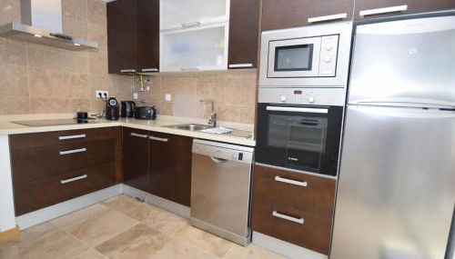 Holiday Home near São Martinho Beach - Photo 3