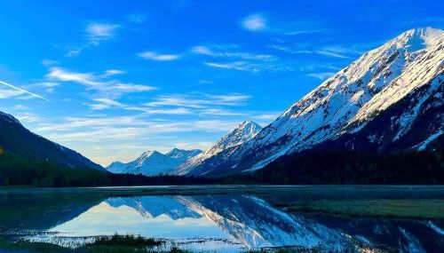 Eagle River Grand Suites - Photo 3