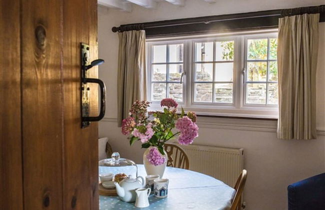 Cheristow Farm Cottages - Photo 18