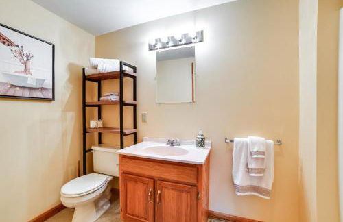 Hike and Baseball Near Cooperstown Home on 30 Acres - Foto 24