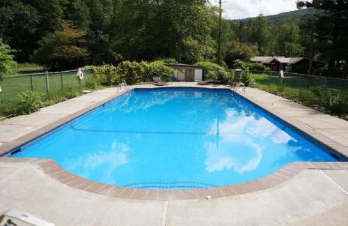 Spacious Cabin Rental next to Balsam Mountain in Upstate New York - Foto 14