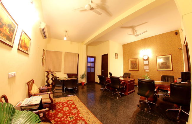 Enkay Residency V Block-Cyber City - Foto 4