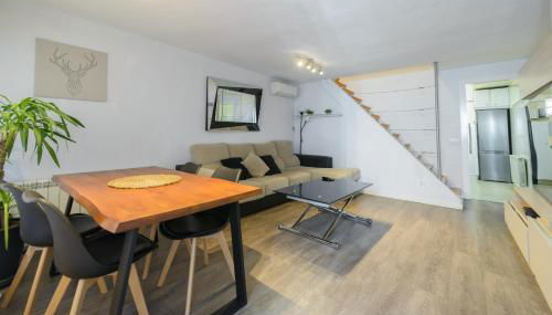 Sabadell calle, casa familiar de 3 dormitorios con terraza junto metro Fuencarral - Foto 3