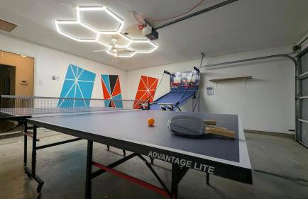 FIFA, Universal Kids, PGA, Pets, Remote Work - Foto 2