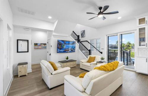 2 Million Villa Heated Pool w Luxury Spa 6BR & 6BR Waterfront by Canal - Foto 9