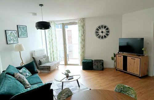 PINEA Apartments tuż przy plaży - baseny, sauny, jacuzzi - Photo 16