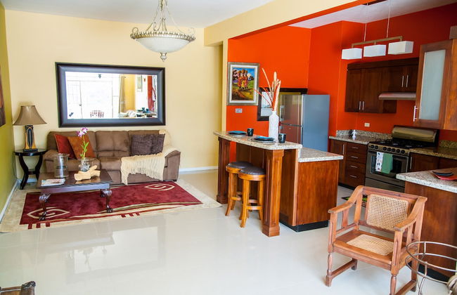 Skyview Manor Guest Apartments - Foto 24