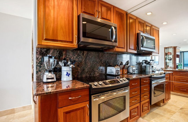 Mahana Oceanfront 2 BR Sleeps 6 Villas Steps to Beach Complimentary Car with 6 Nights MAH-1211 by KBM - Photo 105