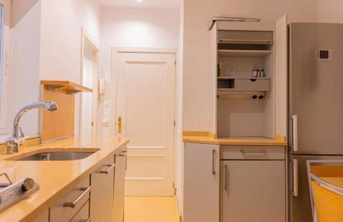 For You Rentals Apartamento Amplio y Elegante en Paseo de la Habana Temporal PDH520 - Photo 65