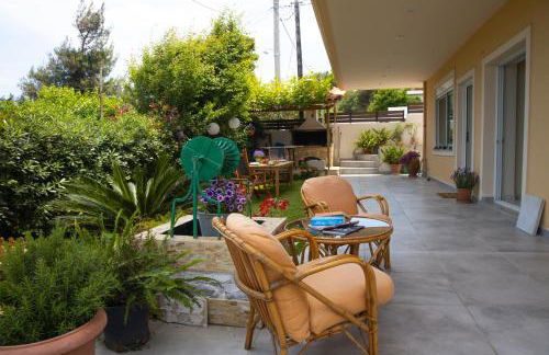 Relaxing family house with garden in Avra, Rafina - Foto 15