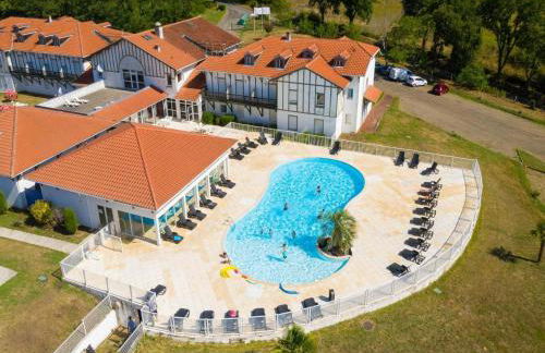 Cassen Holiday for Eight Guests - Foto 34