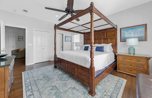 The Spyglass a 5 bed 3 bath house that sleeps 14 and just 67 steps from the beach - Foto 25