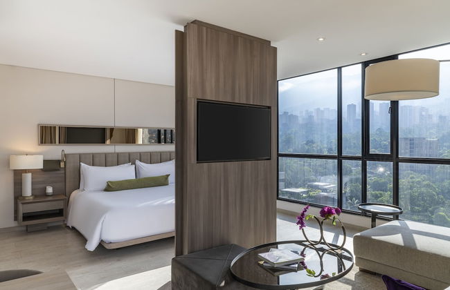 York Luxury Suites Medellín - Photo 24