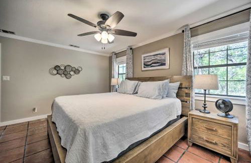 Canyon Lake Hideaway with Fire Pit and Yard! - Foto 14