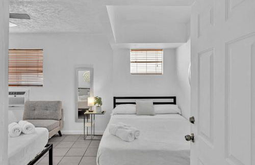 Sunny Hollywood Pool Home Near Beach & Casino - Foto 34