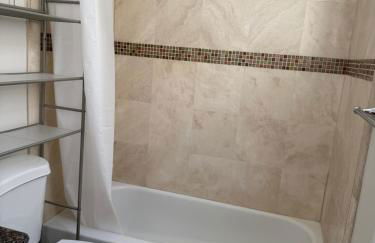 Cozy suite near UC Berkeley, Emeryville bay st - Foto 5