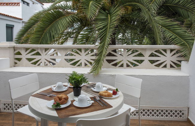 Apartamentos Los Rosales - Photo 50