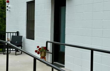 Boho Bliss Downtown Apartment in Historic Pilot Mountain - Foto 12