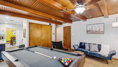 HotTub, King & PoolTable~East Wichita - Foto 5, Other