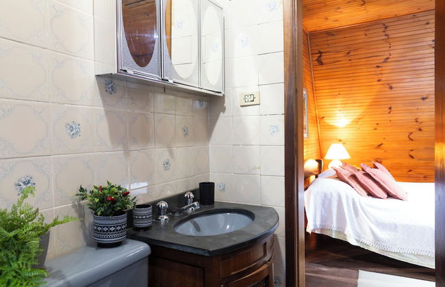 Natureza-piscina-lareira-Brazilan Corner - Foto 19